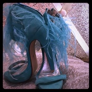 Feather Walk Turquoise Sandals